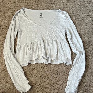 Small white cropped V neck top